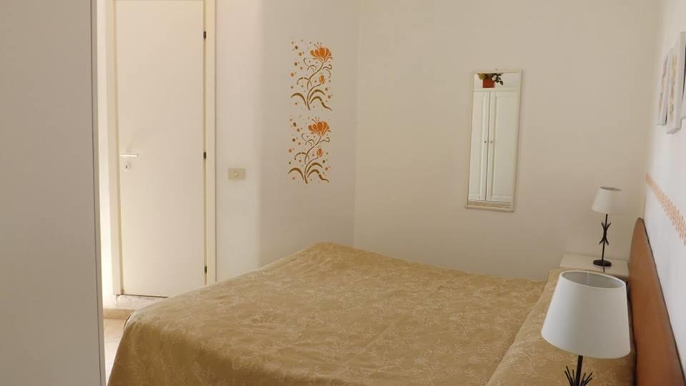 Hotel Azzurro ヴァラッツェ エクステリア 写真